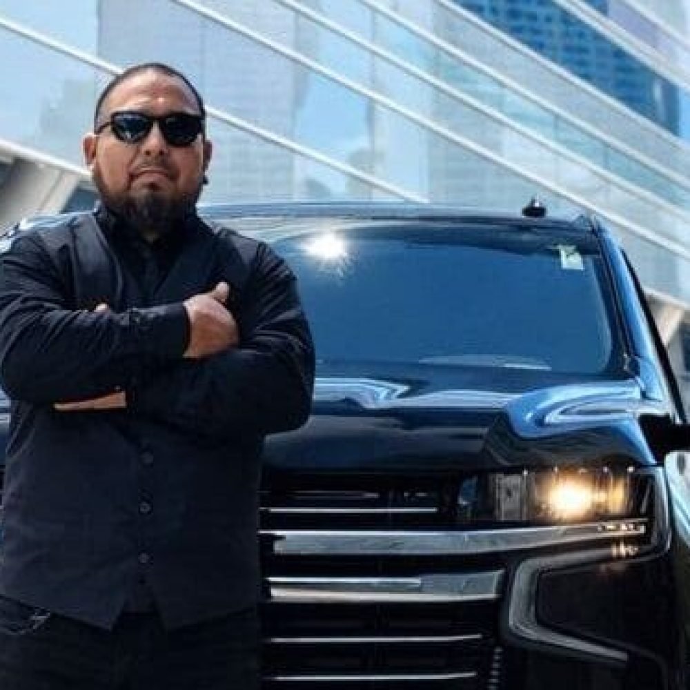 JM Transportation Professional Chauffeur Black SUV Los Angeles E1774296968359